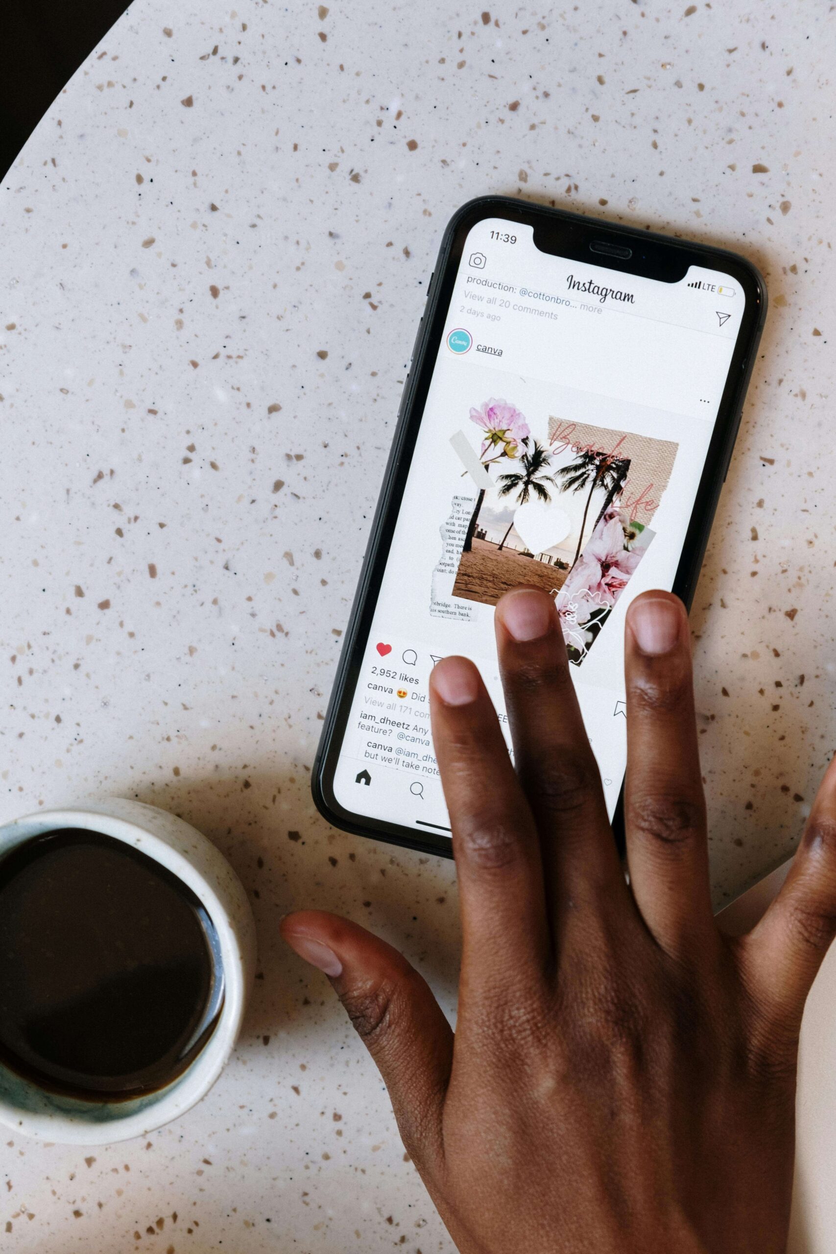 online seller searching products on Instagram